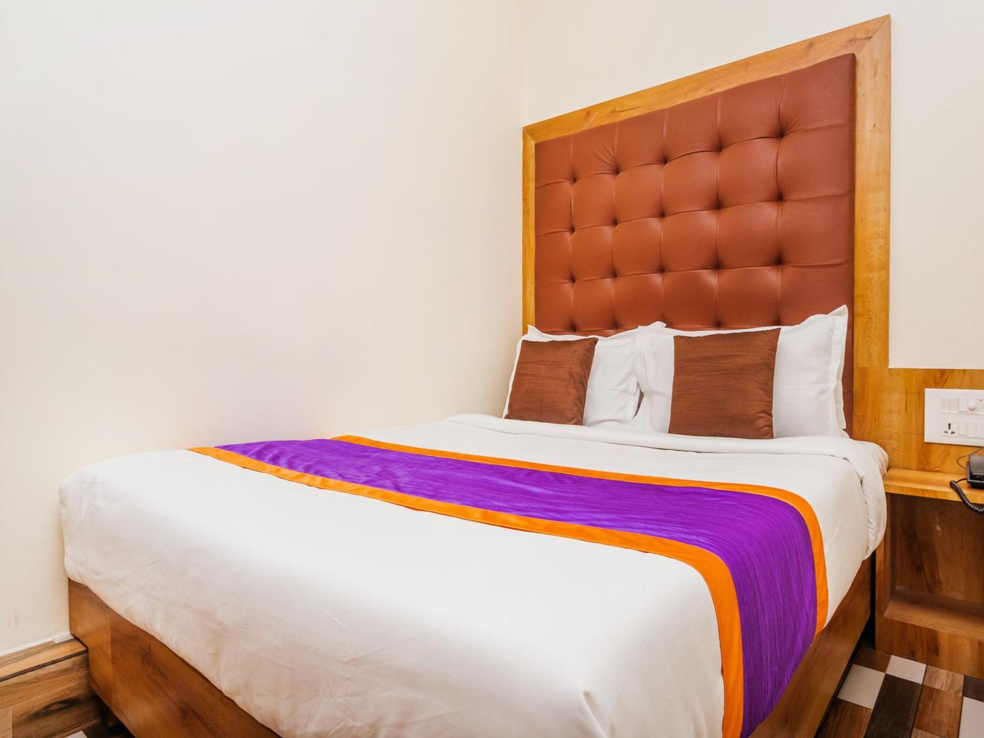 Hotel Era Bombaj Zewnętrze zdjęcie