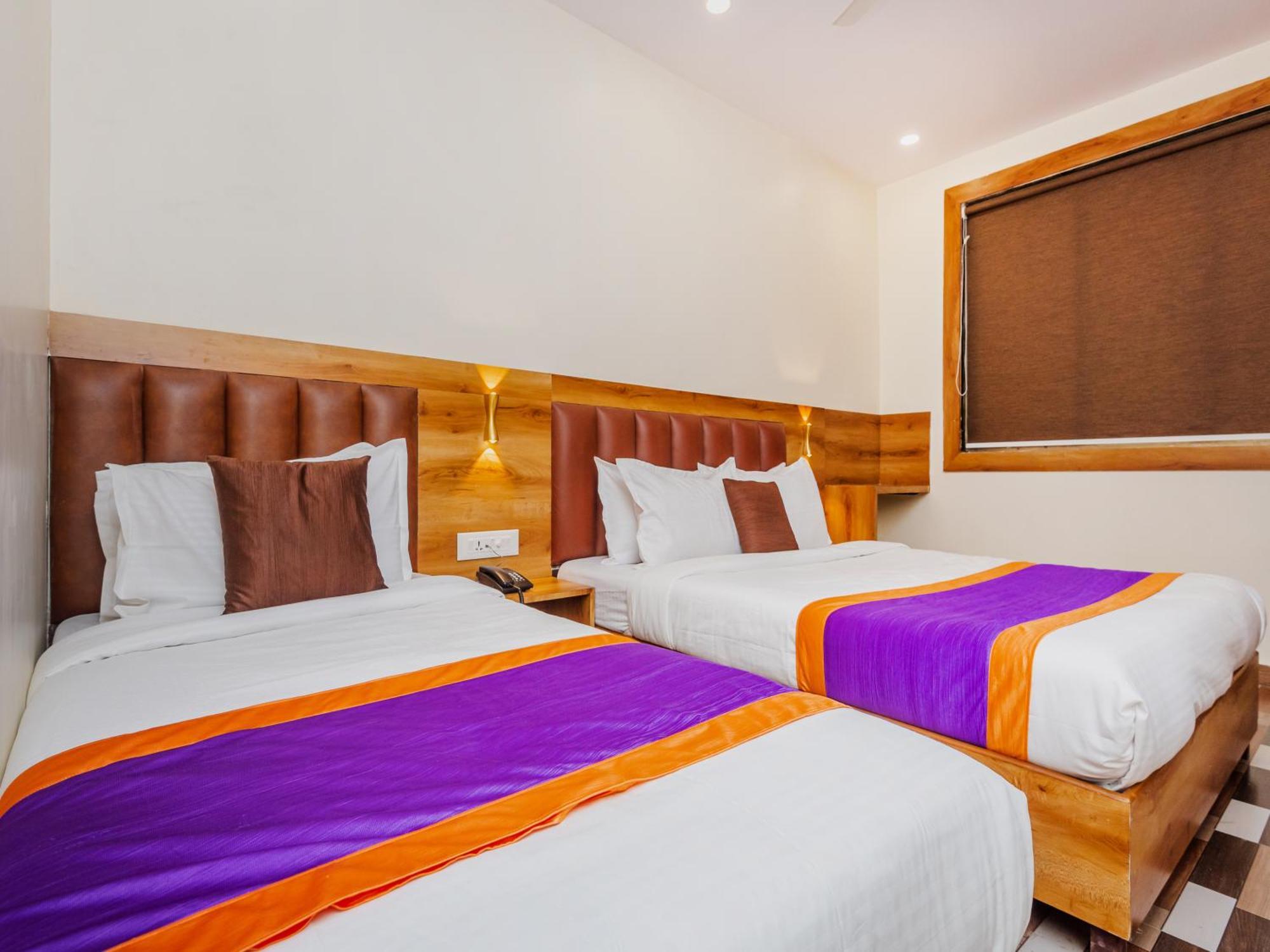 Hotel Era Bombaj Zewnętrze zdjęcie